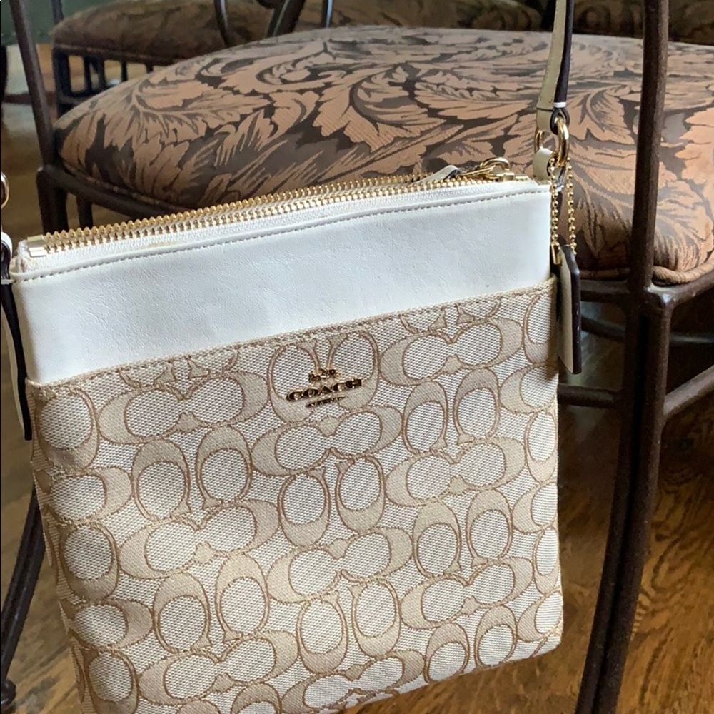 Coach Messenger Crossbody